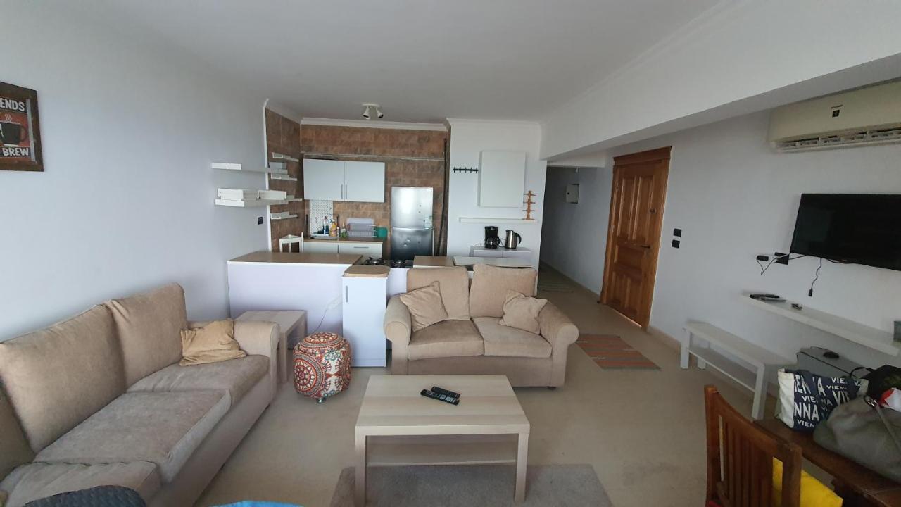 Breathtaking Luxury & Spacious Family 2-Bed 1St Row Seaview At Stella Seaview Sokhna アインソフナ エクステリア 写真
