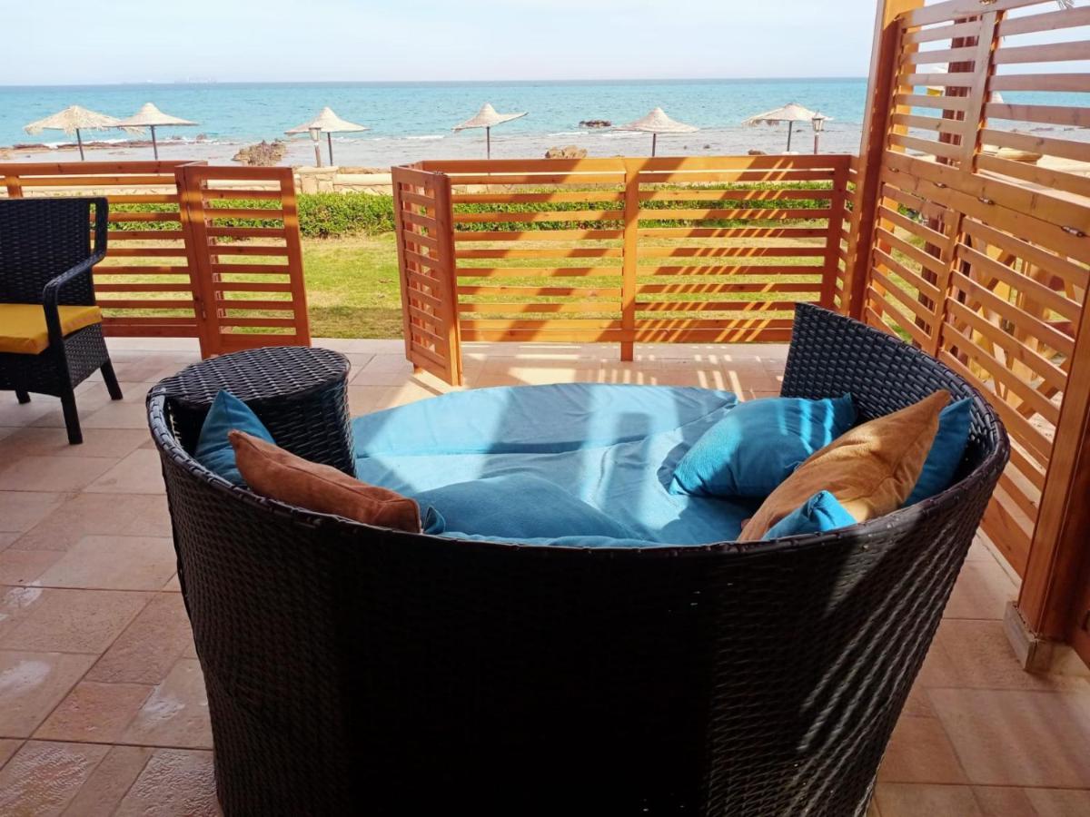 Breathtaking Luxury & Spacious Family 2-Bed 1St Row Seaview At Stella Seaview Sokhna アインソフナ エクステリア 写真